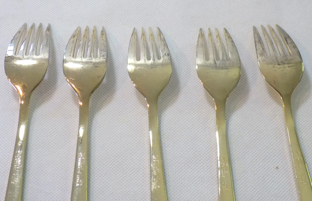 47 pc Stanley Roberts Arbor Pattern Gold Electroplate Flatware Set + Chest