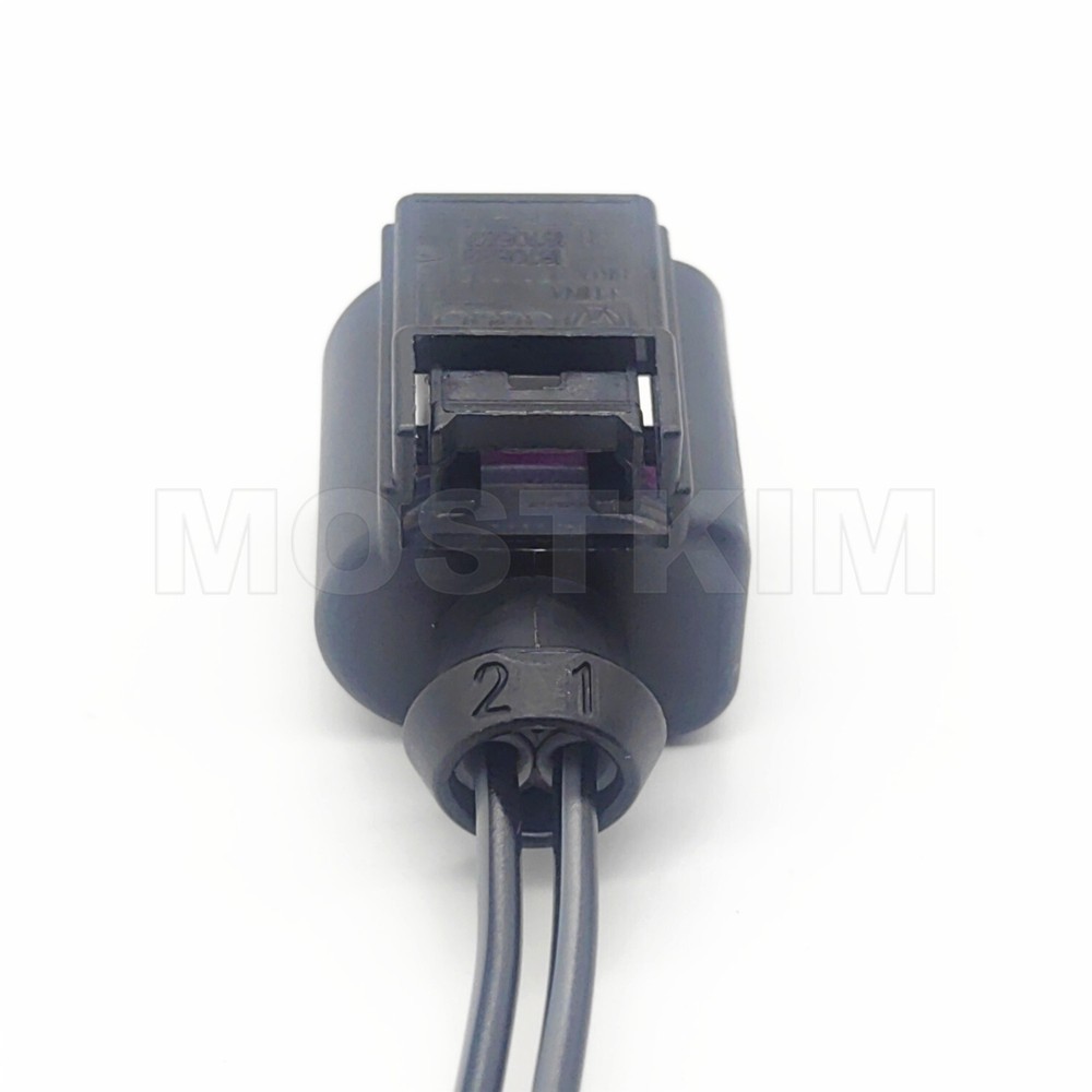 For VW Jetta 2014-2021 2-Pin Coolant Temperature Sensor Connector Harness Plug