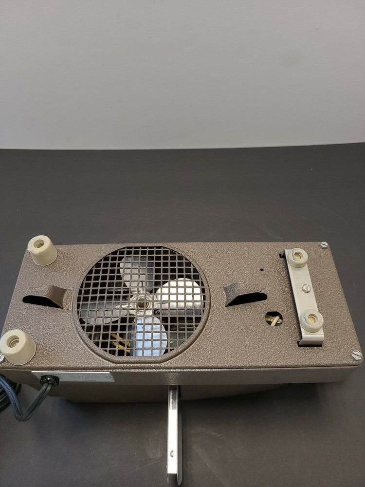 Bell & Howell Headliner model 707