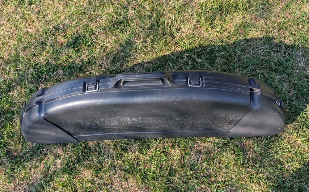Compact Archery Bow Case (black) Deer Scene