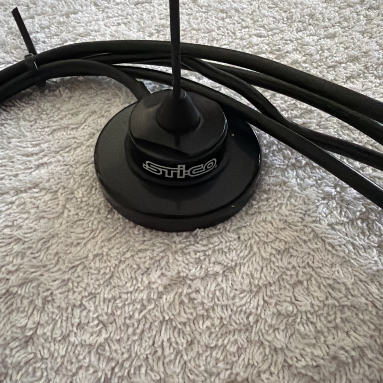 STi-CO MGNT-SB-UHF ANTENNA