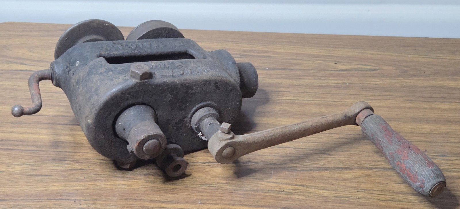 Antique Niagara Tool Works Sheet Metal Bead Roller Crimper Hand Crank Buffalo NY