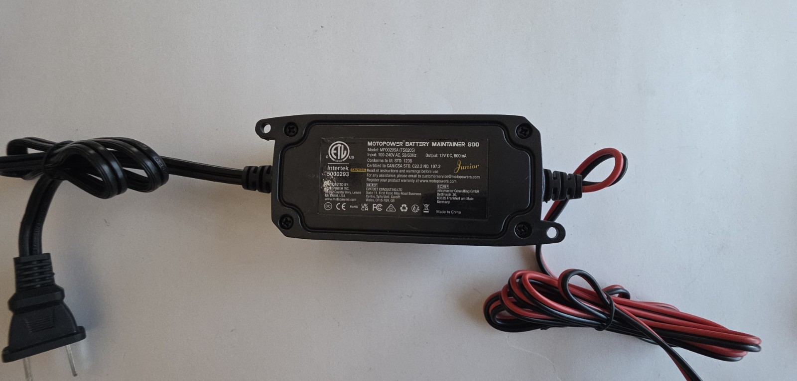 Car Auto Motorcycle Battery Charger Float Trickle Tender Maintainer 12V 800mA