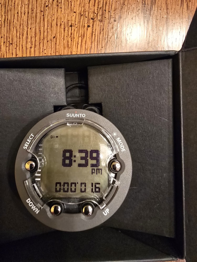 Suunto Vyper Nova Graphite Dive Computer with Bungee Mount