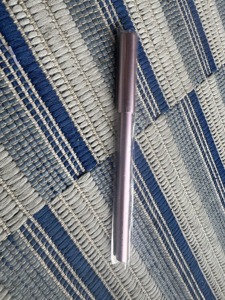 Mally Retractable Blender Brush