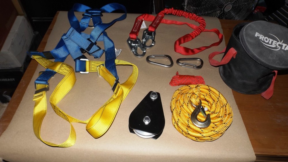 Protecta Climbing Gear Set - New