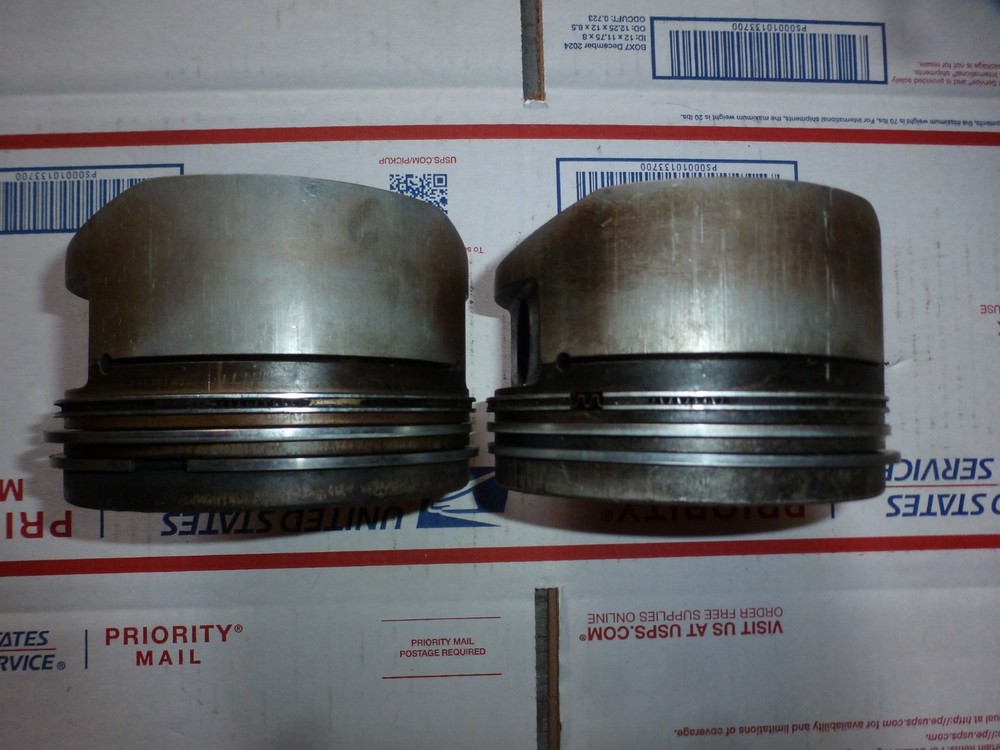 Lycoming pistons