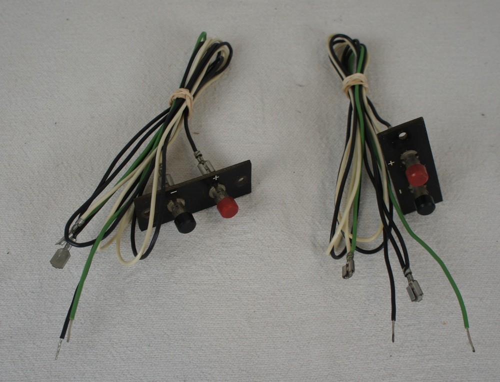 ALTEC LANSING 879A SANTANA BINDING POST/TERMINAL