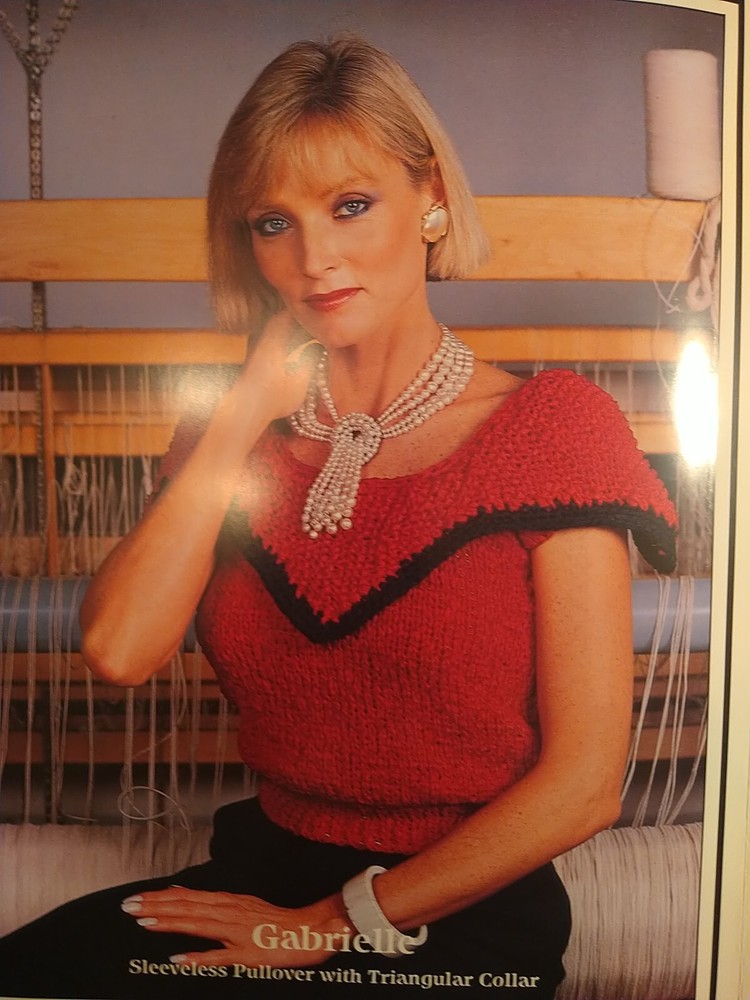 Ribbon Knits Susan Starr SWEATERS COLLARED CLASSICS 3 Square Neck Pullovers