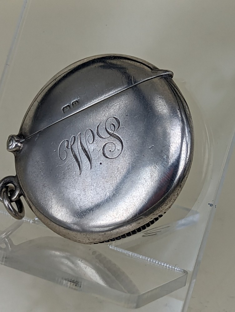 1912 unusual moon shaped solid silver vesta fob case