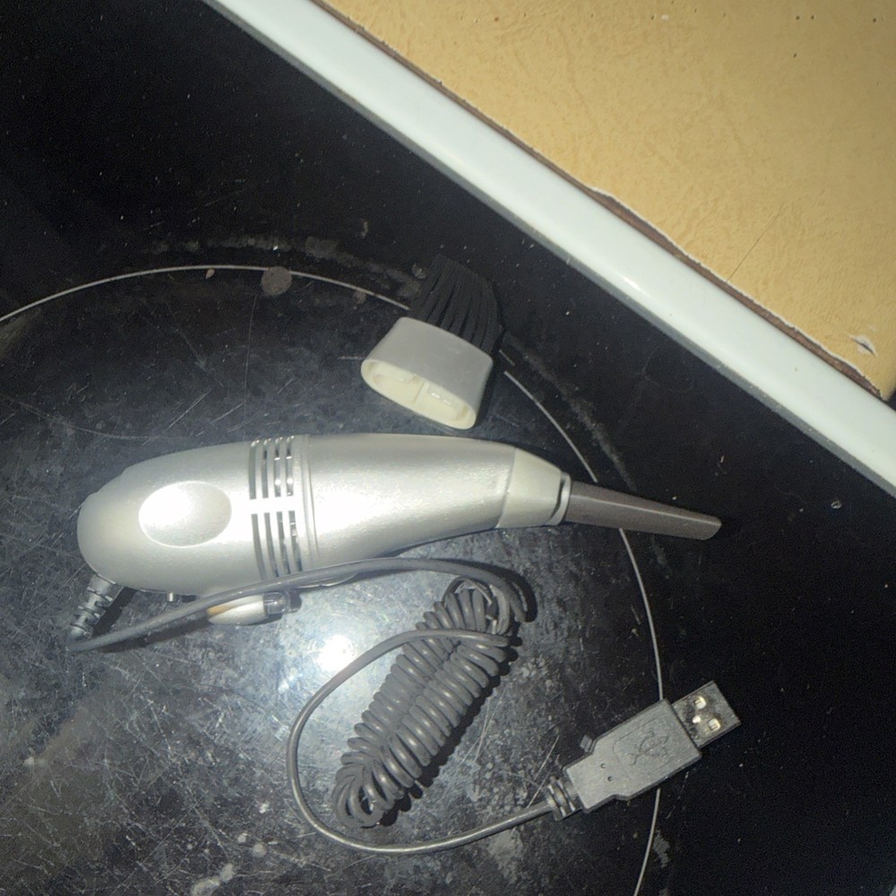 USB Mini Computer Vacuum Laptop Keyboard Brush Dust Cleaning Kit PC MAC