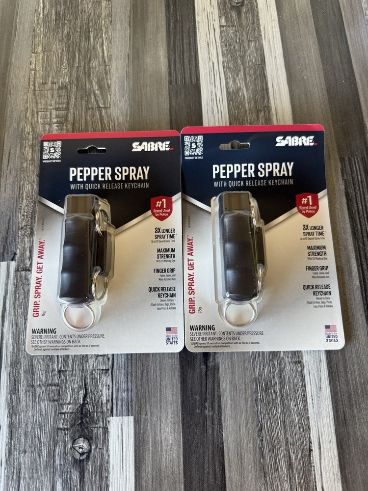 SABRE PEPPER SPRAY WITH QUICK RELEASE KEY CHAIN (2 Pack) Black