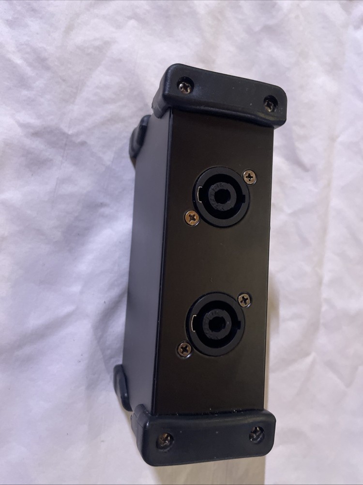 stellar labs NL4-Split speakon splitter