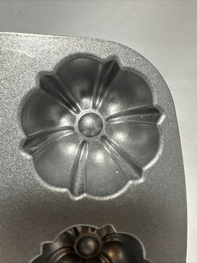 Nordic Ware Mini Bundt Cake Pan.