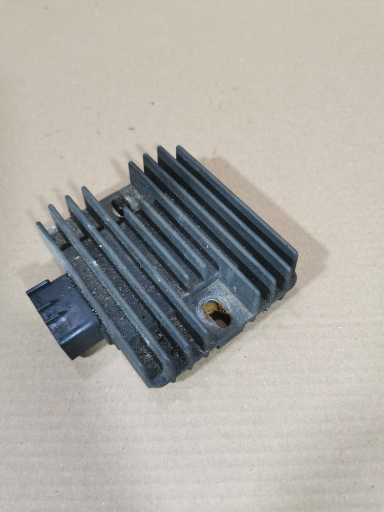 2011 KAWASAKI ER 6F RECTIFIER REGULATOR RECT EX650 WH2