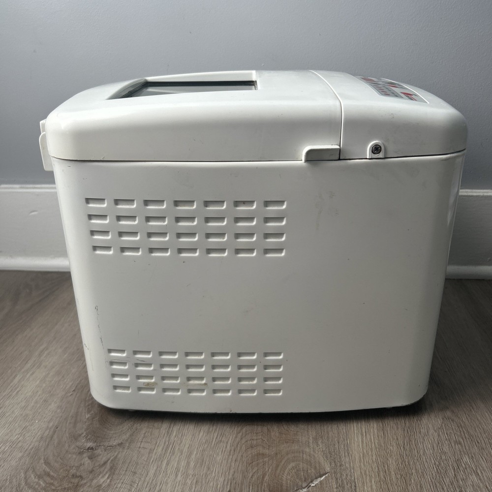 Welbilt The Bread Machine Maker ABM600 White 2lb Loaf Automatic Tested Working