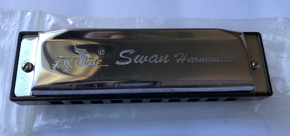 Swan Harmonica 10 Holes Silver