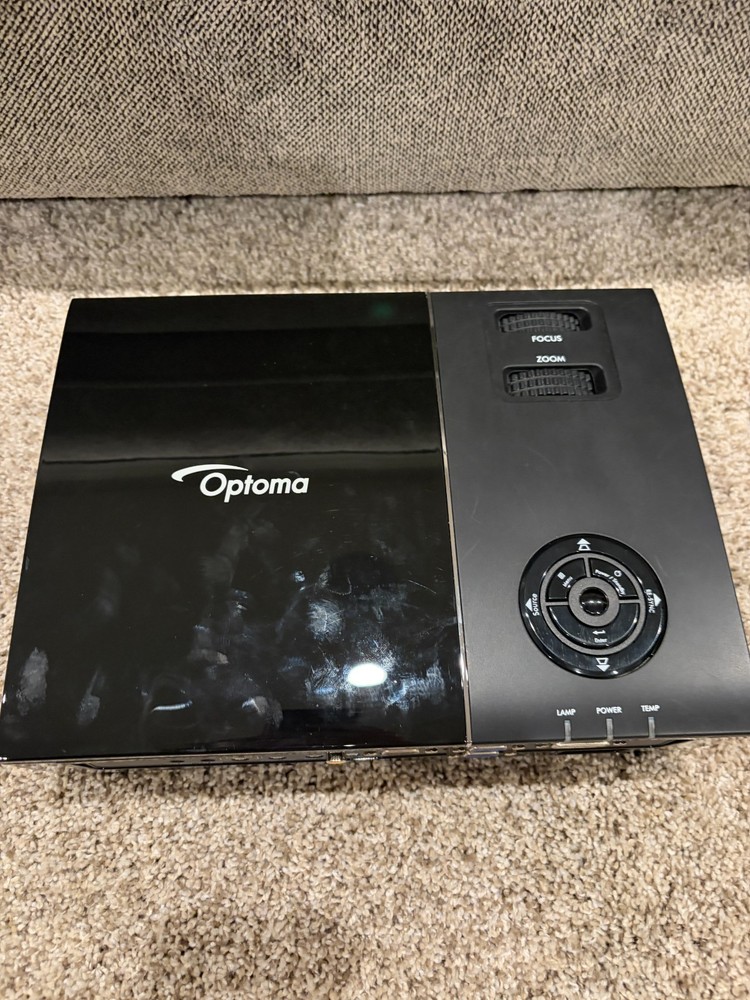 Optoma Technology EP761 DLP Multimedia Projector