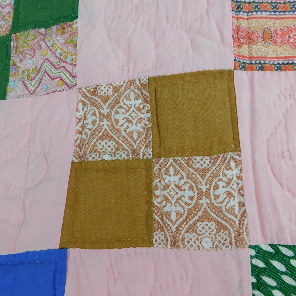 Handmade 4-Patch Pattern Quilt Solid Pink Backing 100 x 90 Colorful #C9