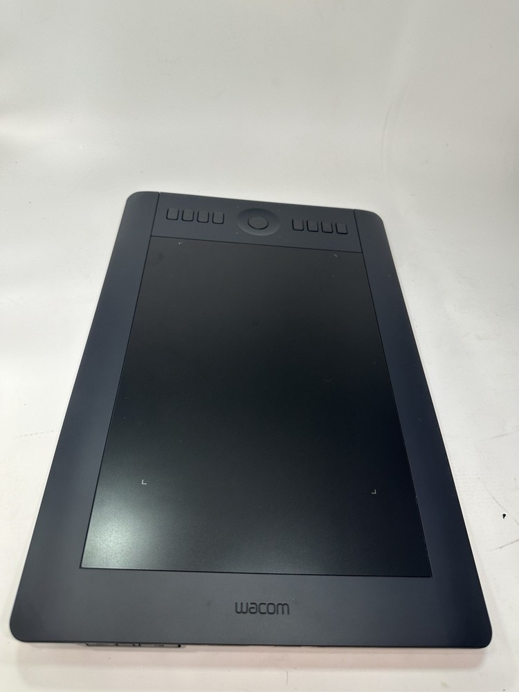 Intuos Pro Pen Tablet Medium