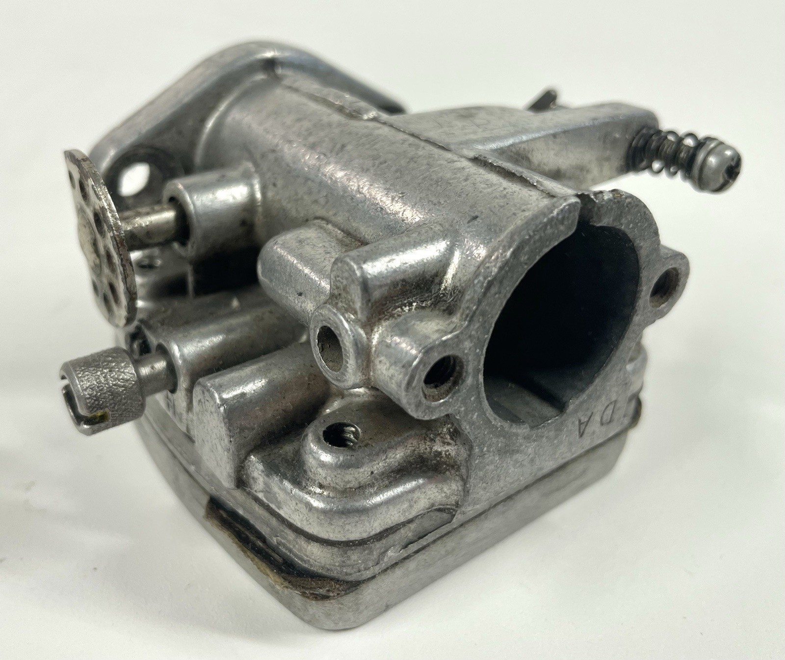 McCulloch Flat Back Carburetor Complete Engine Go Kart Vintage Racing MC