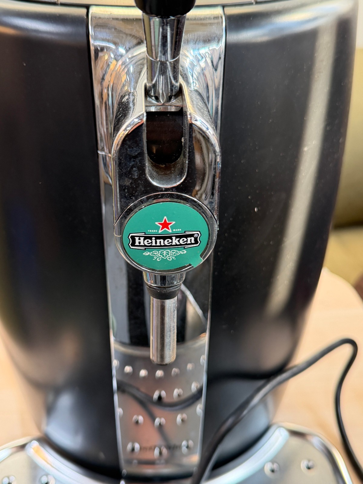 Krups Beertender B100 Home Draft Beer Dispenser *Open Box