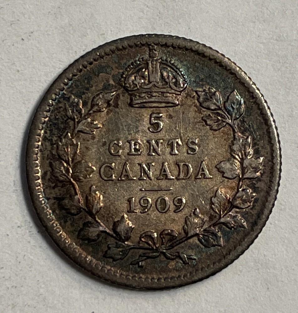 1909 Five Cent Canada Rounded Leaves