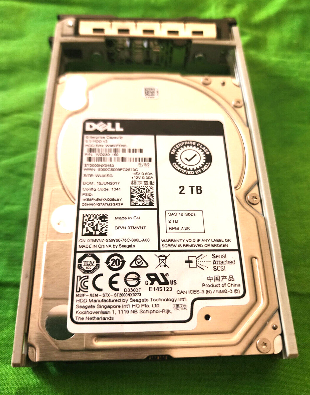 Dell 2TB 7.2K  12G 2.5" SAS HDD 0TMVN7 ST2000NX0463 TMVN7 GEN12 0NTPP3 Caddy
