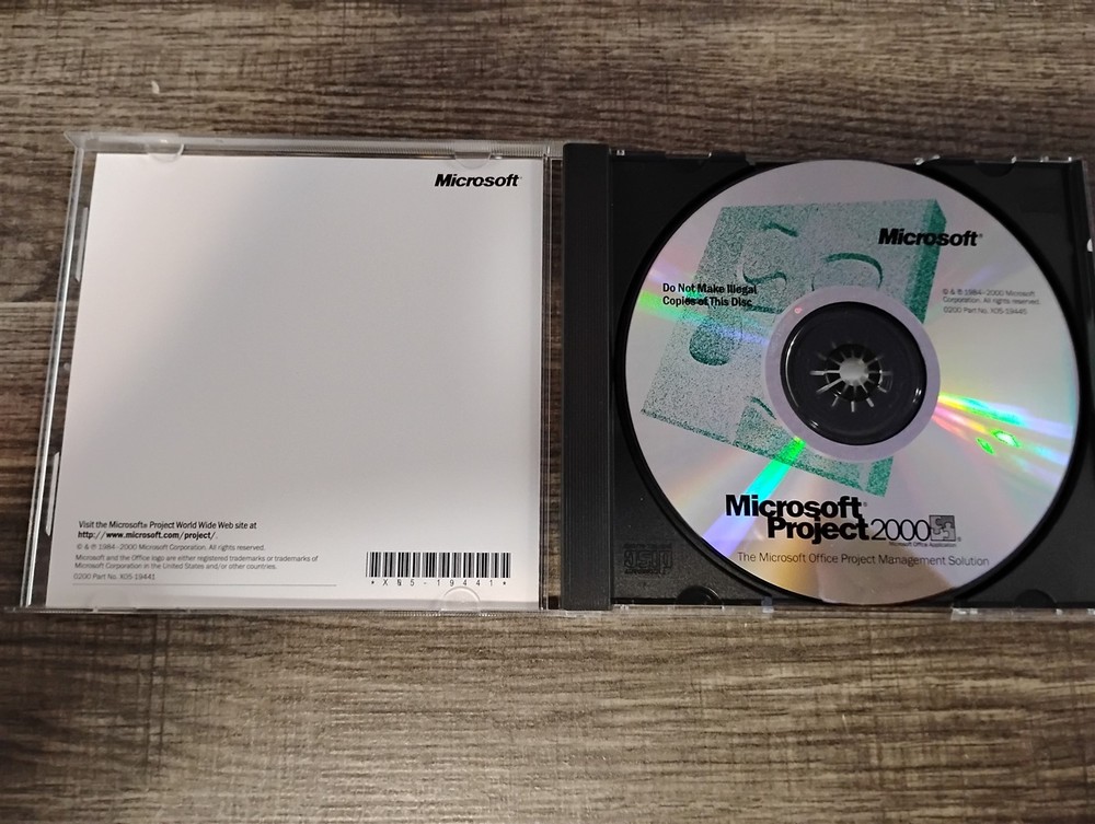 Microsoft Project 2000 PC CD-ROM Full Retail Version for Windows 95/98/NT/2000