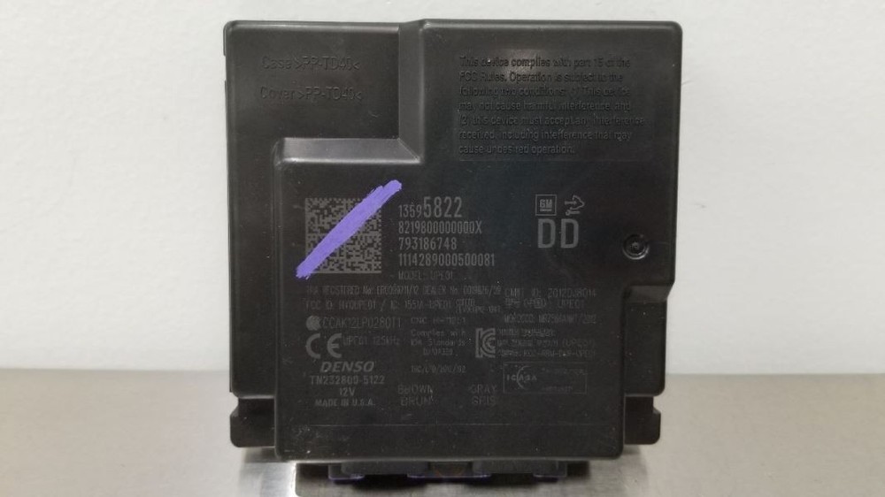15 CADILLAC ESCALADE THEFT LOCKING KEYLESS ENTRY MODULE 13595822