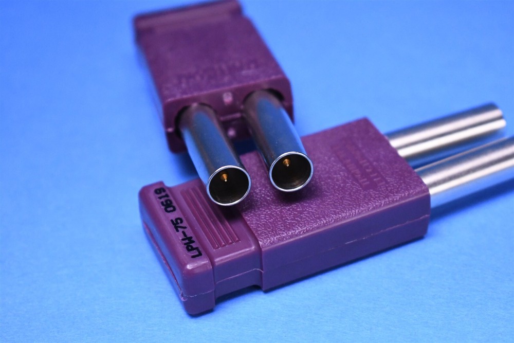 (2) Trompeter LPW-75 Standard WECo Looping Plugs 75 Ohm