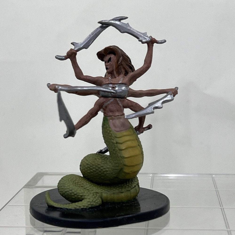 WOTC D&D Mini Savage Encounters Marilith (R) NM