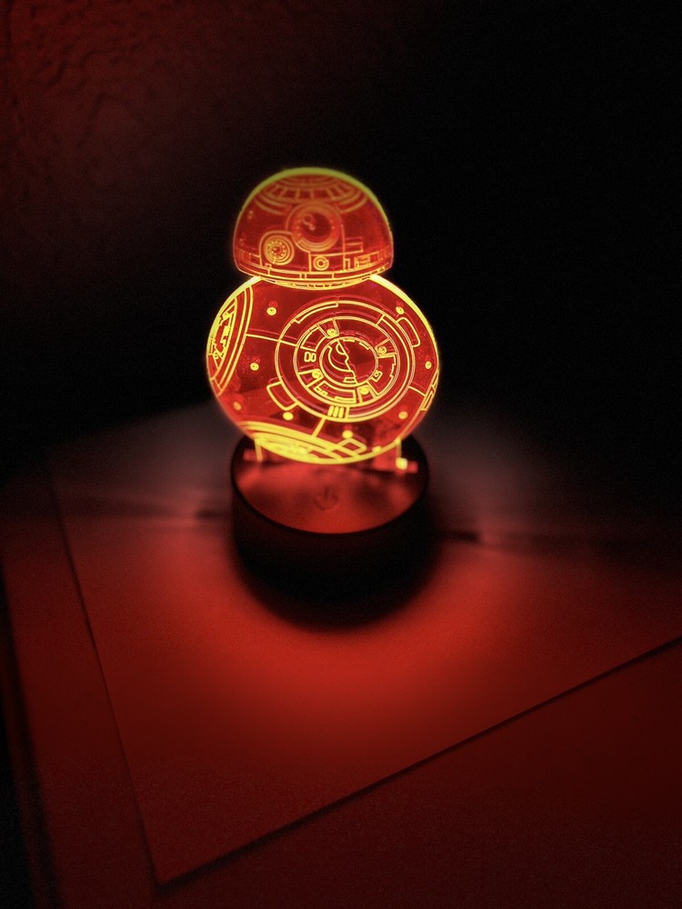 Custom laser engraved 3D Nightlight- Multiple Colors- Remote Control- BB8