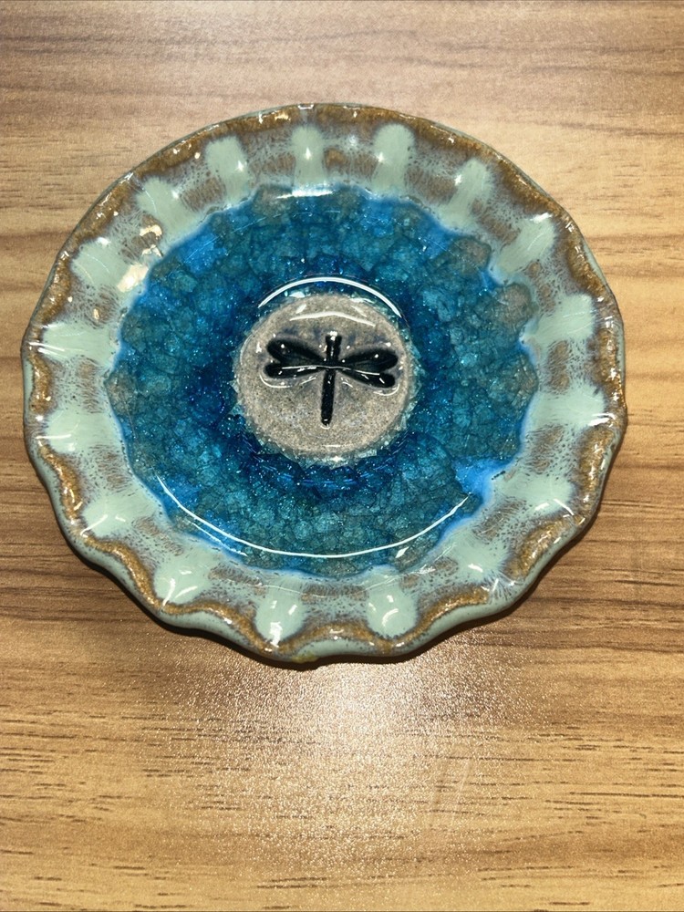 Down To Earth Pottery ICON DISH - DRAGONFLY