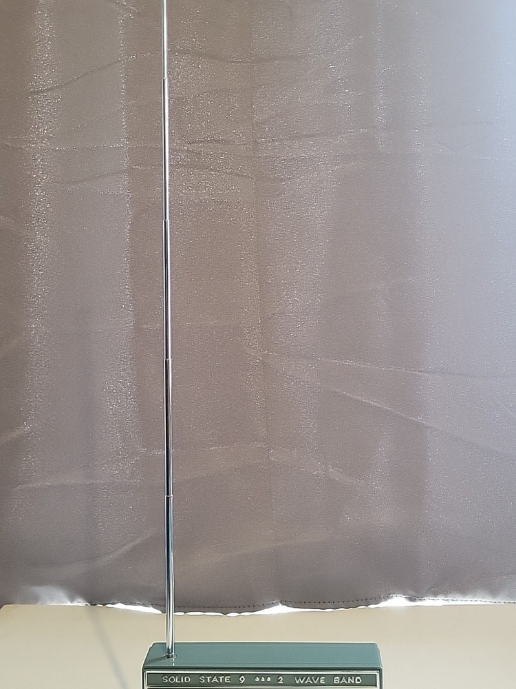 Solid state 9 Two wave radio see description