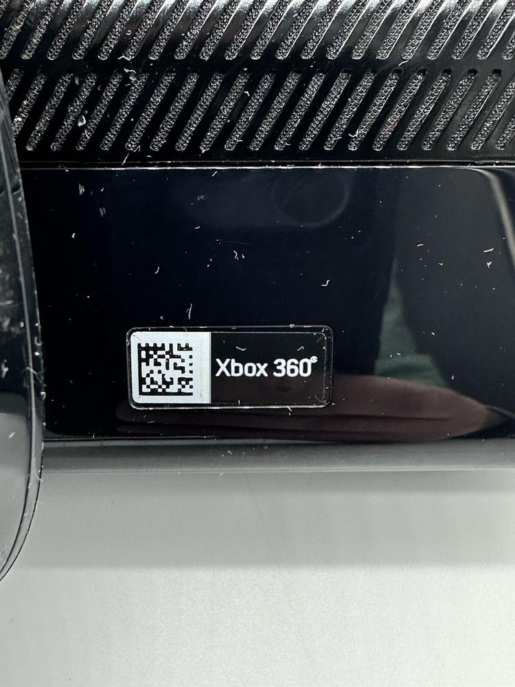 "Microsoft Xbox 360 Kinect Sensor Model 1414 - Motion Tracking, Voice Control.