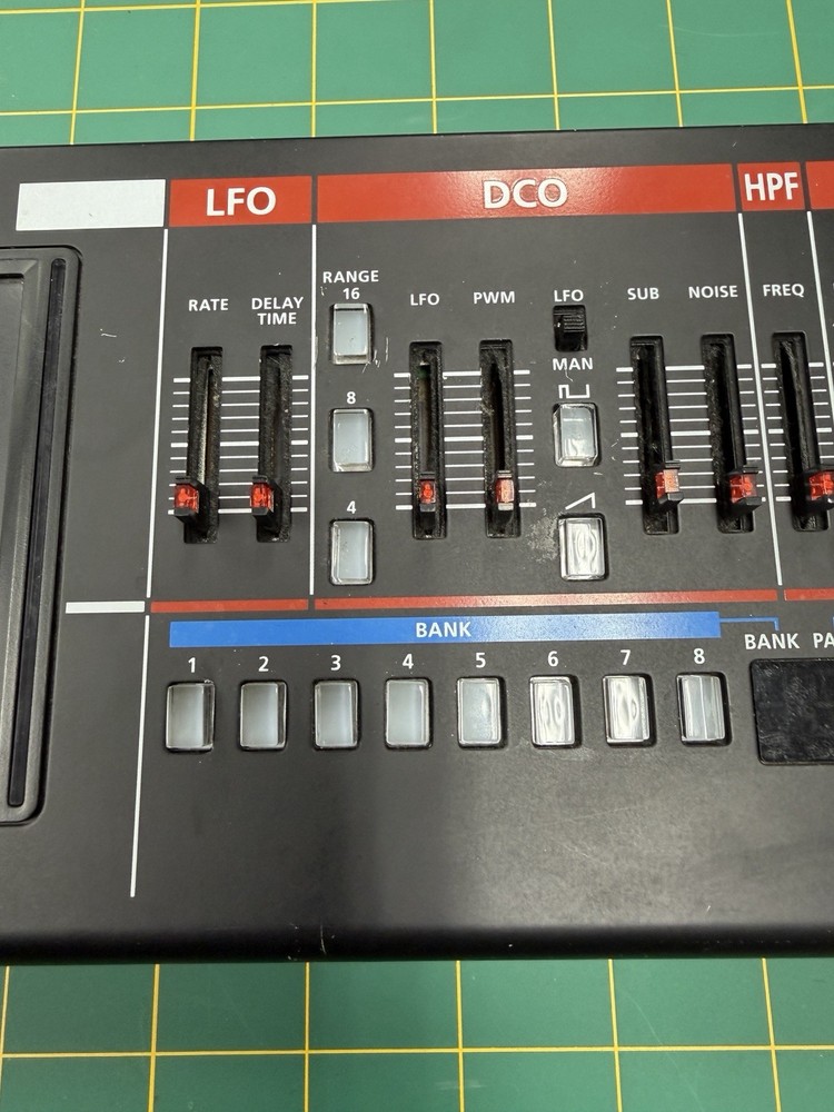 Roland JU-06 Boutique Synth Juno 106 Sound Module