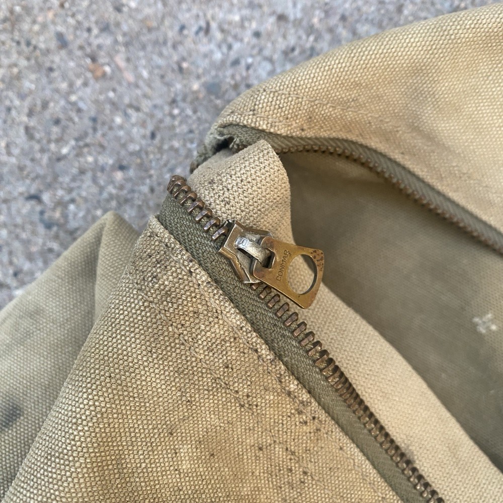 Vintage WW2 Aviator's Kit Bag DIstressed Stencil USAAF