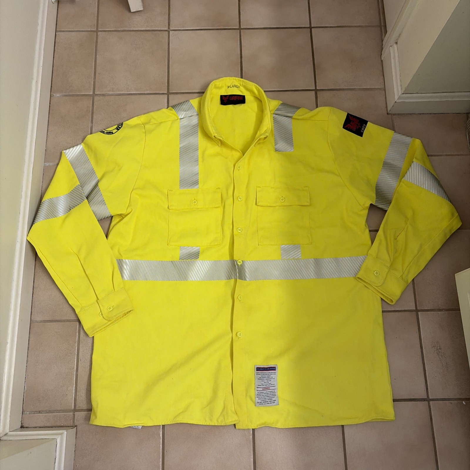 DRIFIRE Hi Vis FR Flame Resistant Reflective Hooded  Yellow Jacket Shirt  NWOT