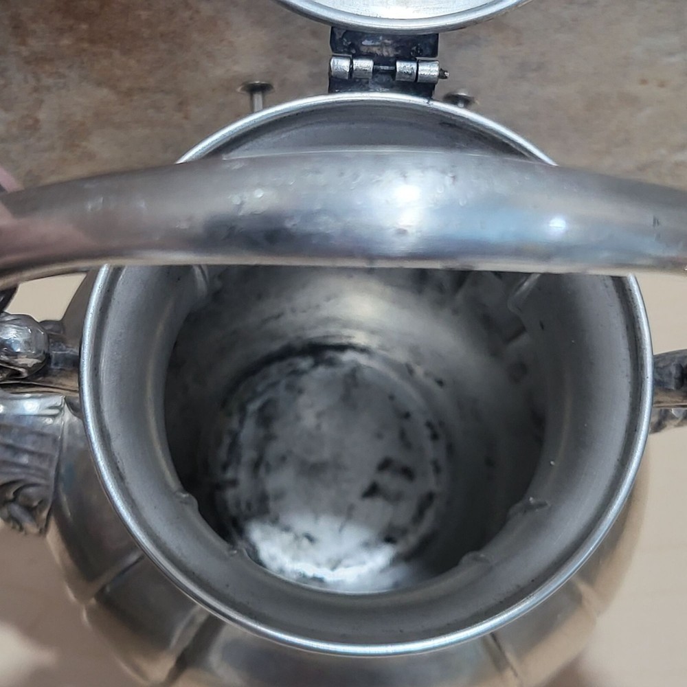 VTG Silver Plated on Metal Classic Tilting Teapot with Handle