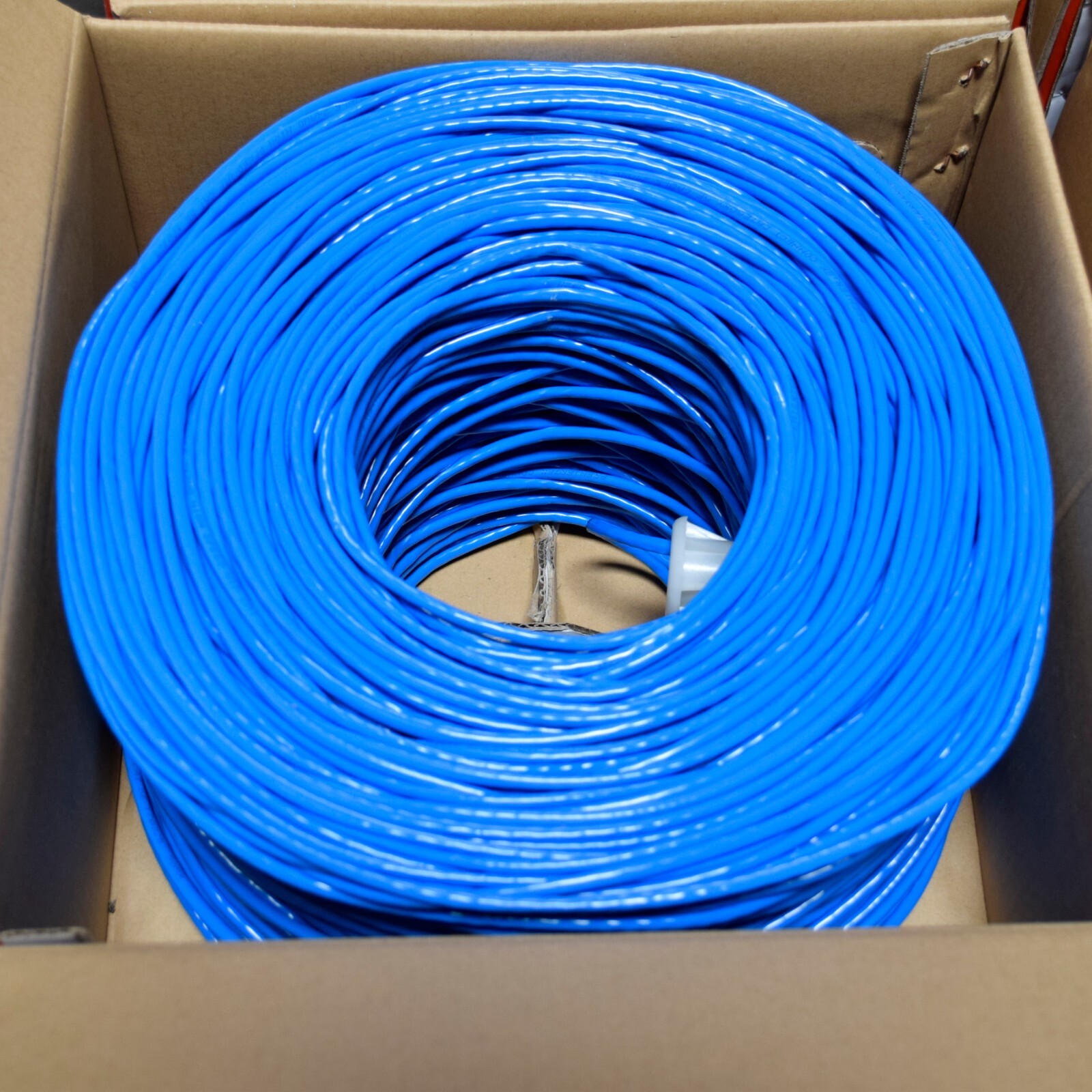 CAT6 1000FT 550MHz Riser UTP NETWORK ETHERNET CABLE BULK WIRE 23 AWG LAN BLUE