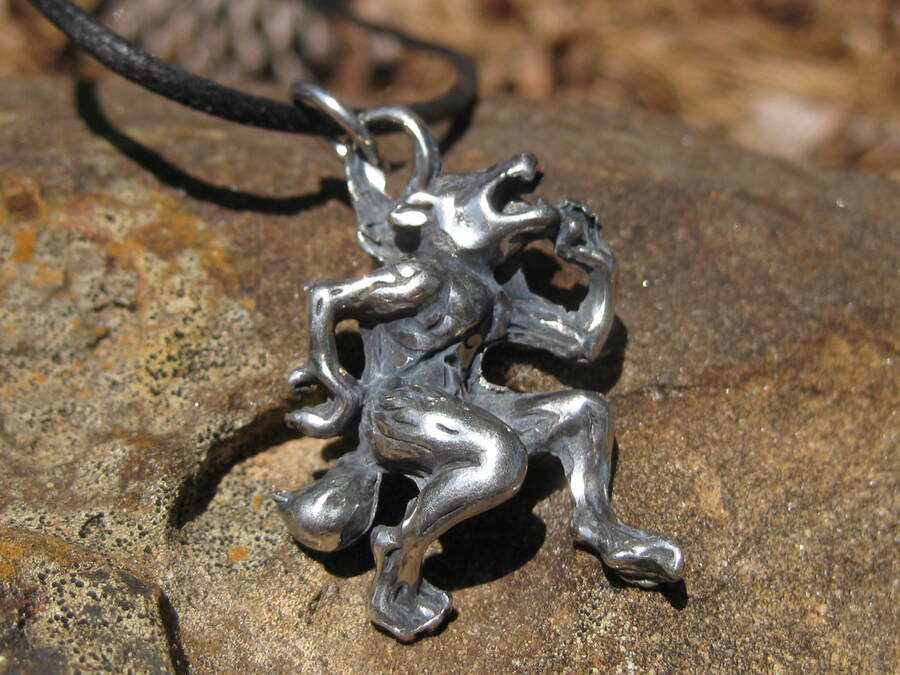LYCAN SUPERNATURAL POWERS AMULET