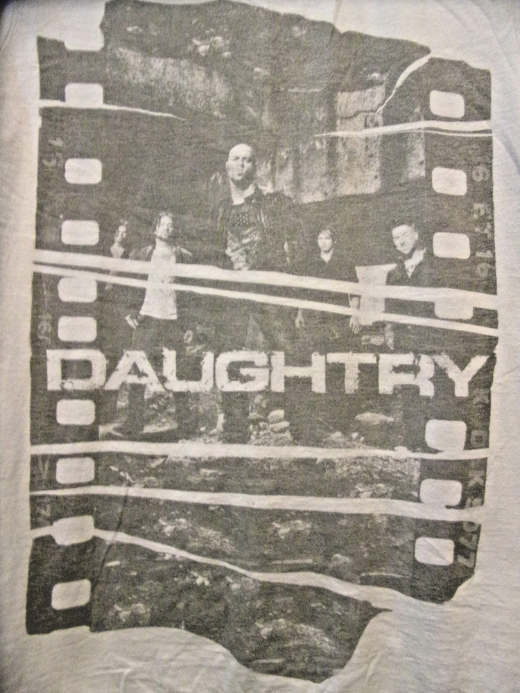 Daughtry - T-Shirt - Small - Excellent
