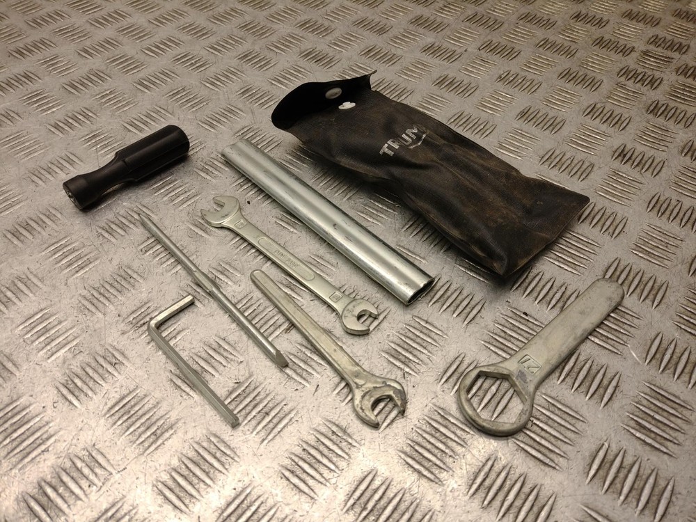2014 TRIUMPH TIGER 800 ER 800 XC ABS TOOLKIT