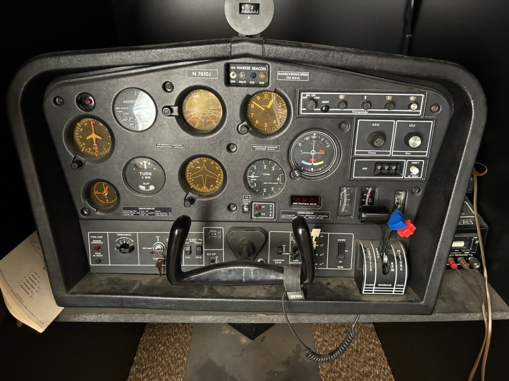 ATC 610 Flight Simulator
