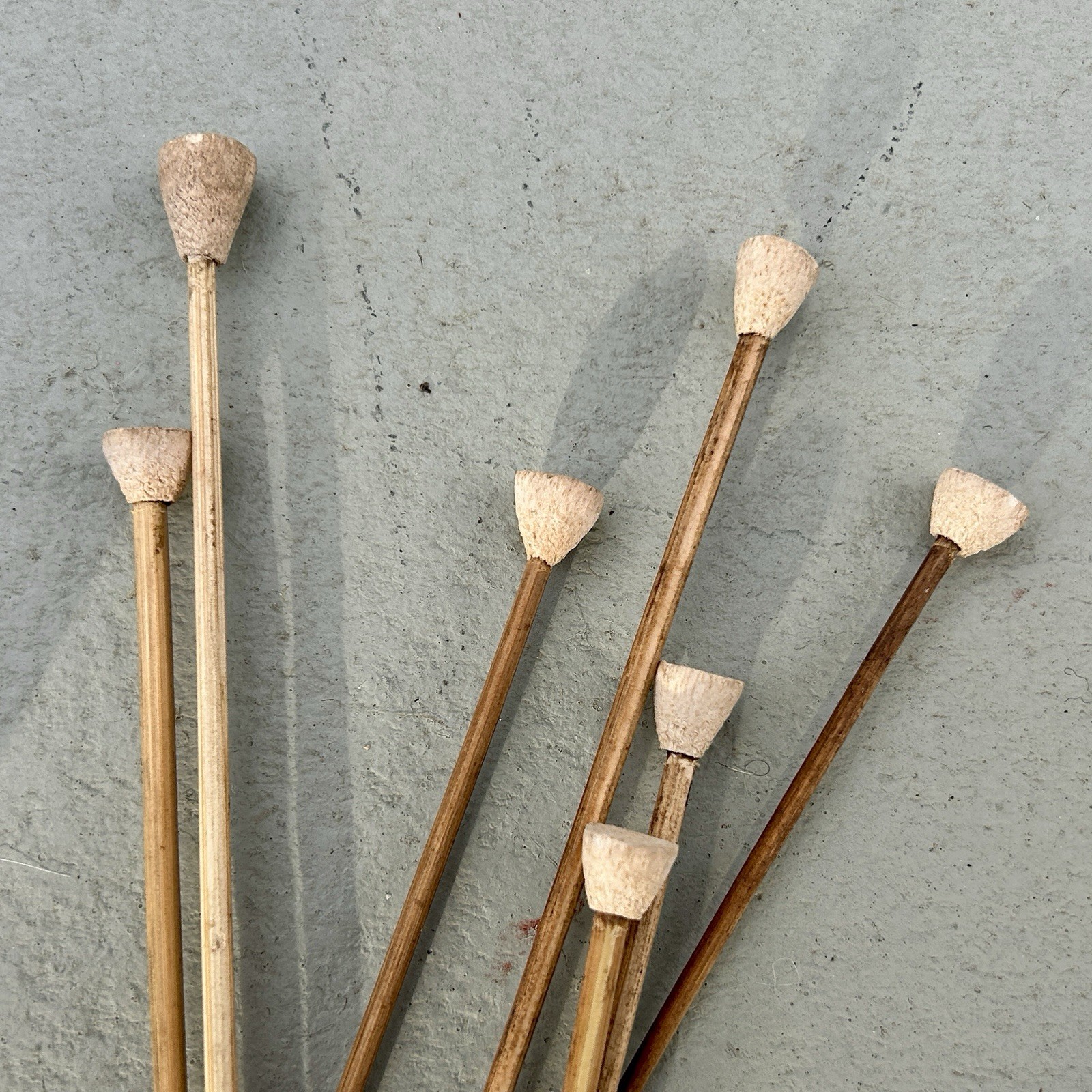 Borneo Dayak Bamboo Blowpipe Dart Quiver Tolor w/ 7 Darts Rattan 1960s Vintage