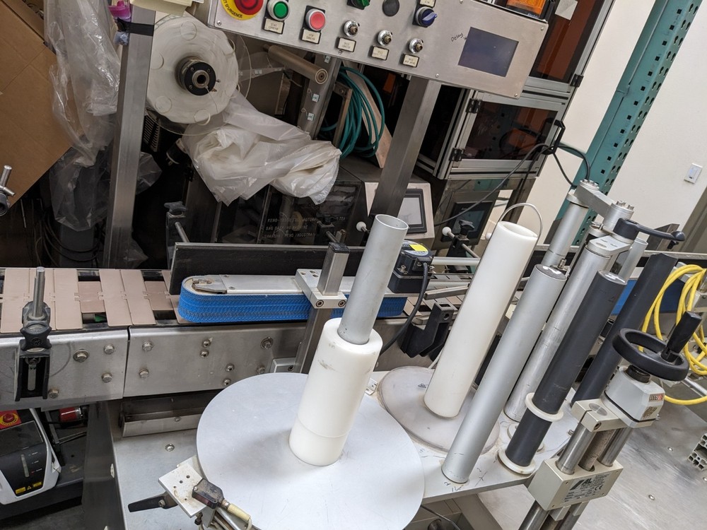 Labeler & Label Applicator ALTECH Italy Wrap Around Labeling Machine