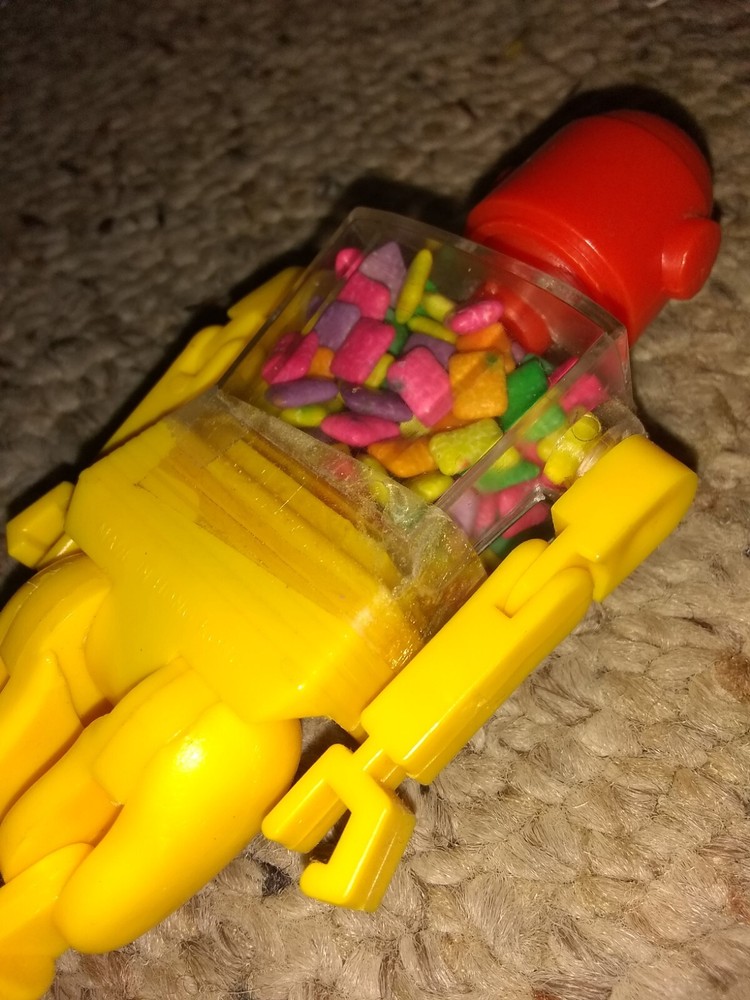 EXTREMELY RARE 1970/80s Chiclets TINY Chewing Gum Container Storage ROBOT (Pez)