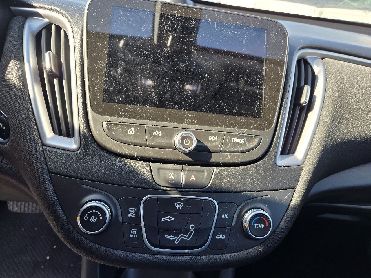 2019-2024 Chevy Malibu Front Dash Mounted Display