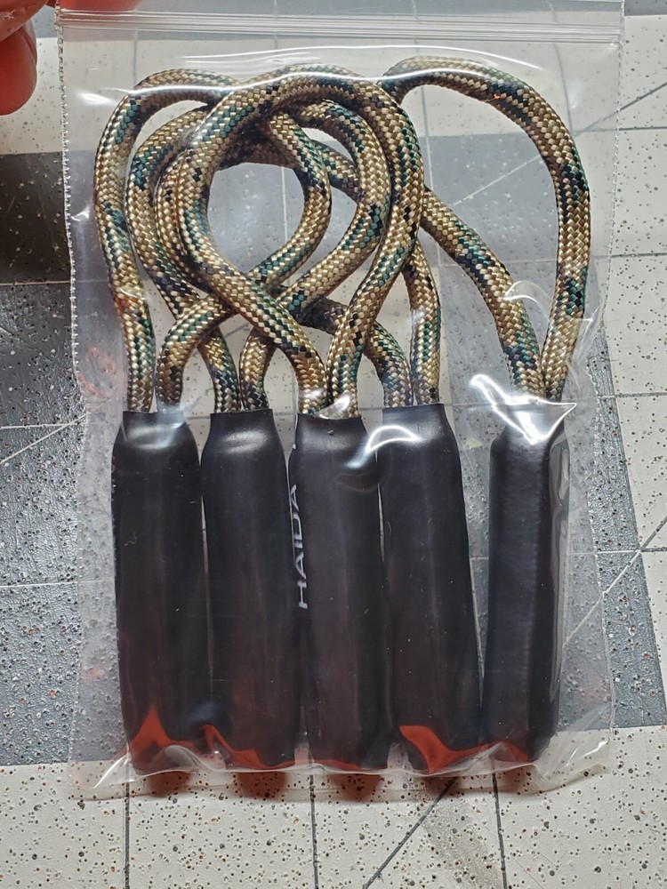 BushCraft Fire Starter Zipper Pulls